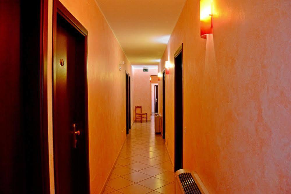 Hotel Sagittario San Sperate Exteriör bild